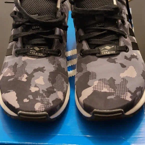 Adidas Unisex ZX Flux J Camo Sneakers - Picture 3 of 14